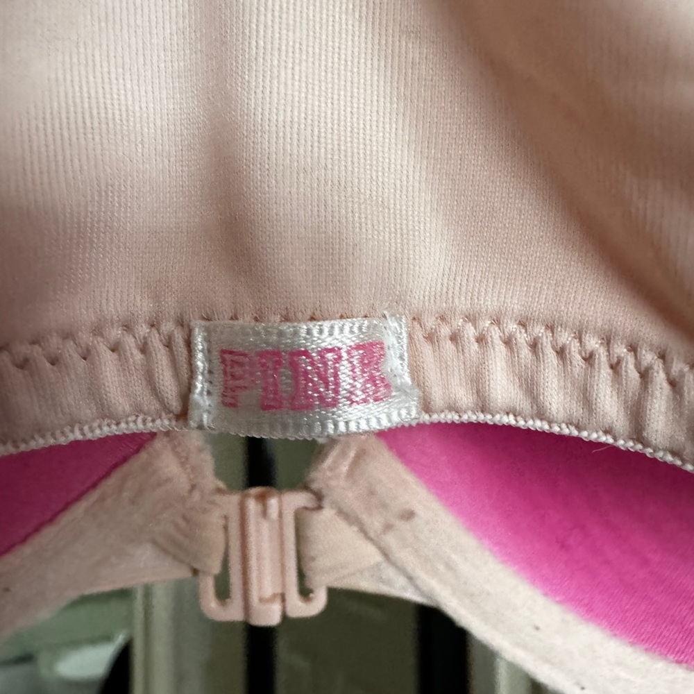 PINK by Victoria’s Secret size 32D Front Clasp T-Back Bra - Picture 3 of 5